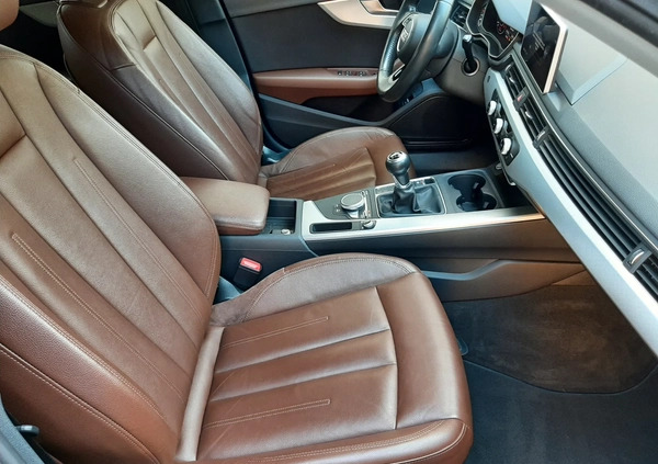 Audi A4 cena 79900 przebieg: 171000, rok produkcji 2016 z Zielonka małe 172